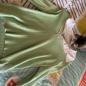 Preppy Green Built in Collar